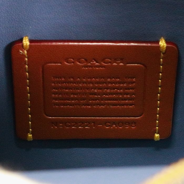 新品未使用コーチ COACH キア サークル ショルダーバッグ ポシェット レザー