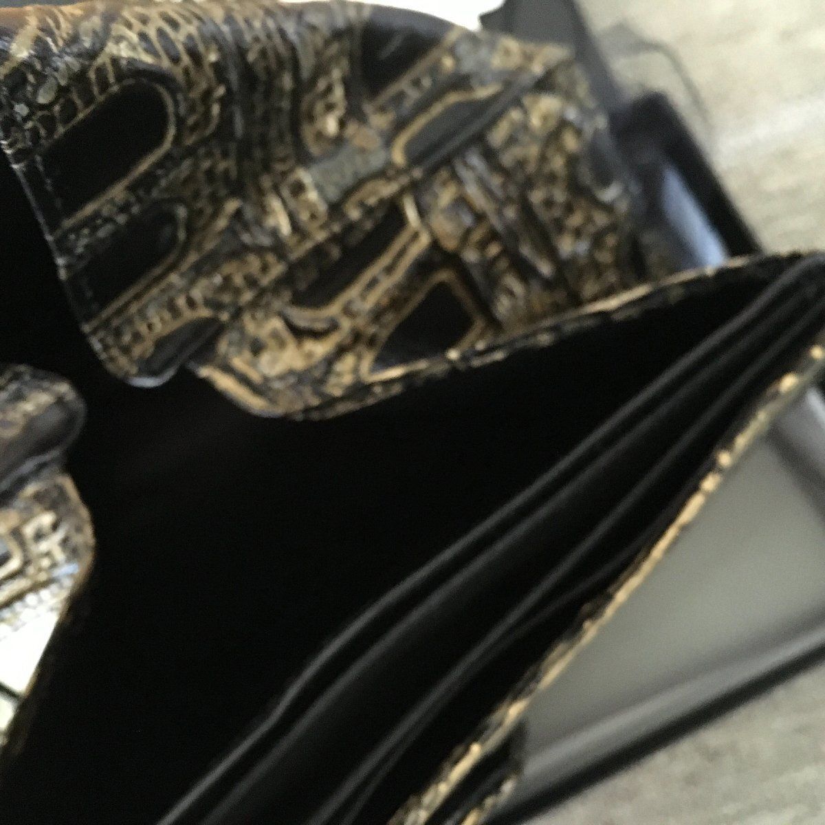 新品 HIROKO HAYASHIヒロコハヤシ COLOSSEO(コロッセオ)長財布 新品 HIROKO HAYASHIヒロコハヤシ COLOSSEO(コロッセオ)長財布