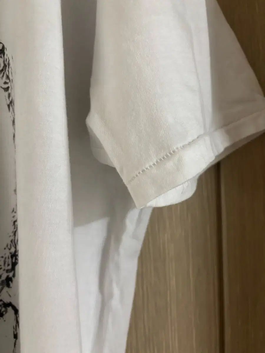 Tシャツ M