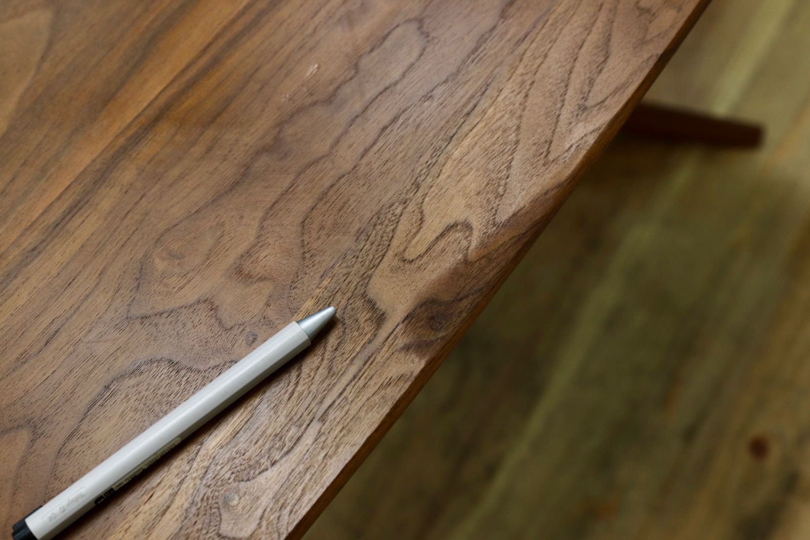 カフェテーブル 定価19万