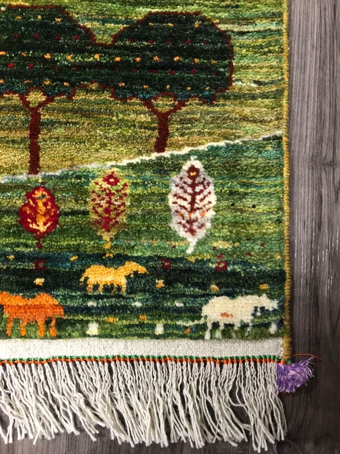 新品 ペルシャ絨毯 手織り ギャッベ 緑色 山羊 生命の木