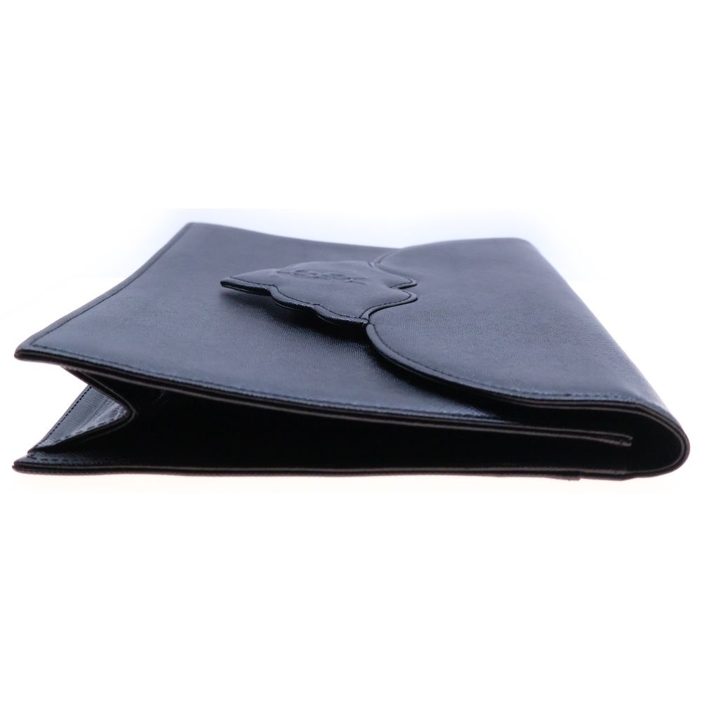 YVES SAINT LAURENT (イヴサンローラン) エンボスロゴ レザー クラッチ