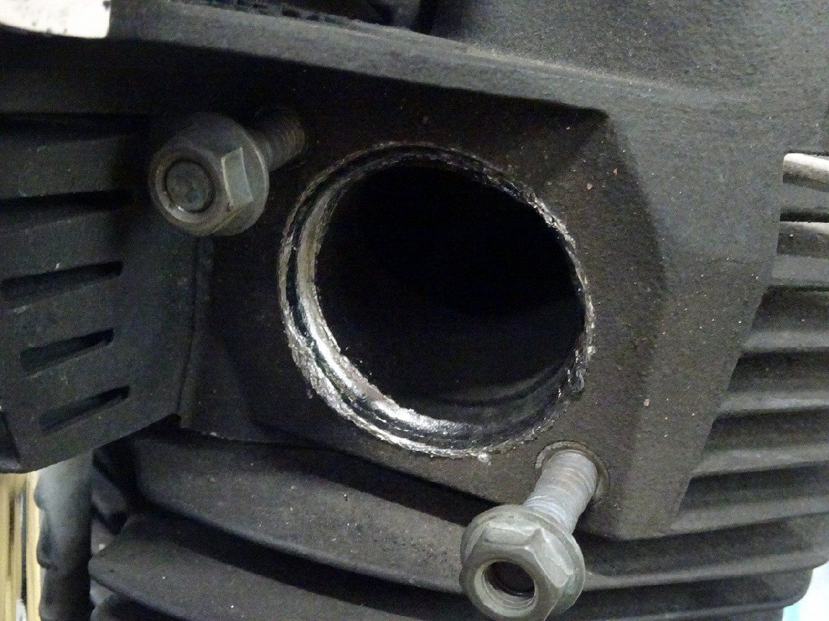 ハーレー スポーツスター XL883R-I 純正 エンジン E2596 北海道 沖縄 配送不可 BRIGHTFACE_UK