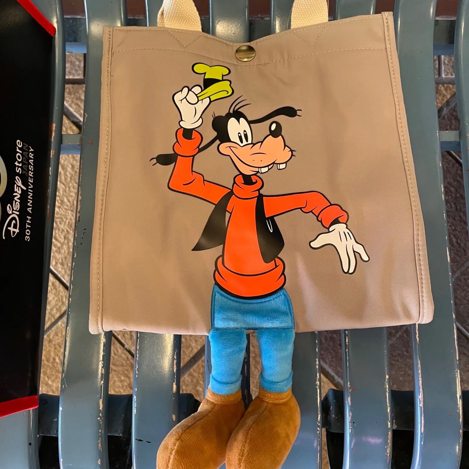 ディズニーストア グーフィー ショルダートート - メルカリ