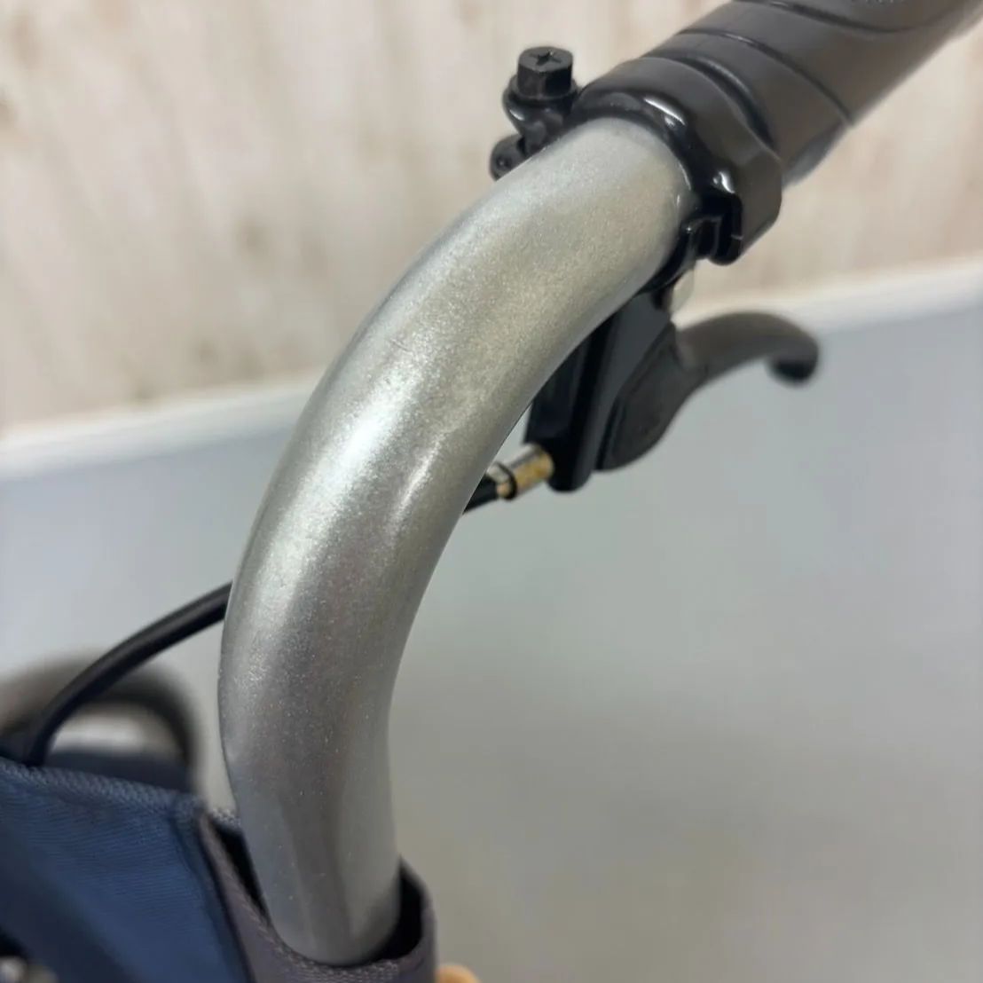 介助式