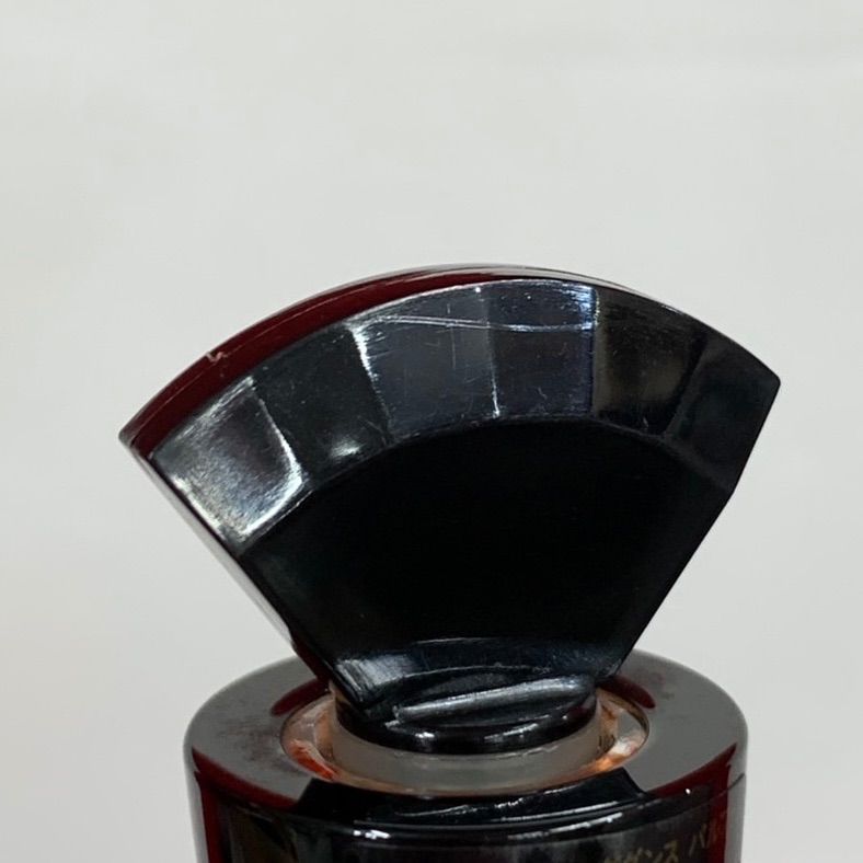 資生堂 エンチャンティングダンス パルファム 12ml 試用見本品