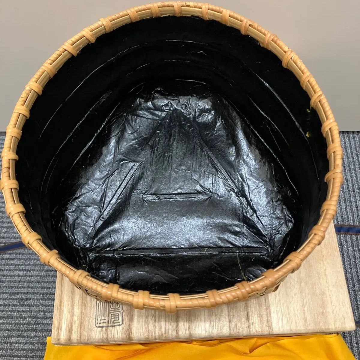 KD-004 和田菁竺作