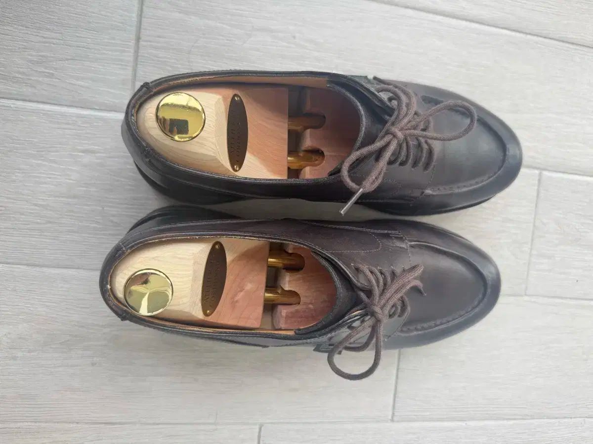 Paraboot パラブーツ