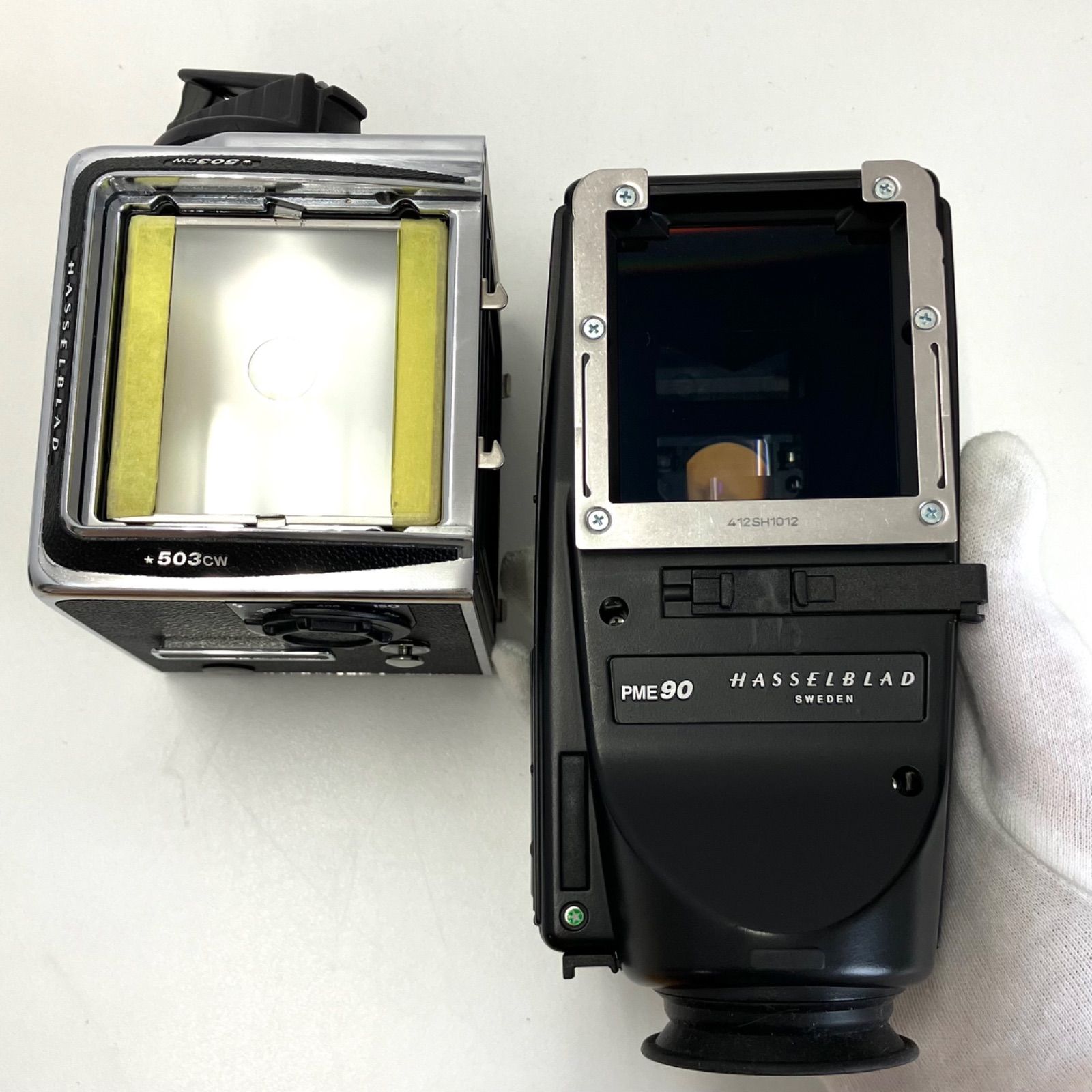 【09198】　Hasselblad 503CW / Carl Zeiss Planar F2.8 80mm / Prism Finder PME90 セット　美品