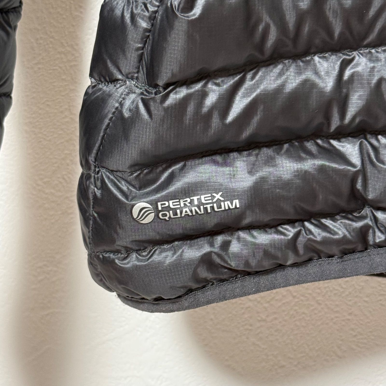 Q ダウンフード