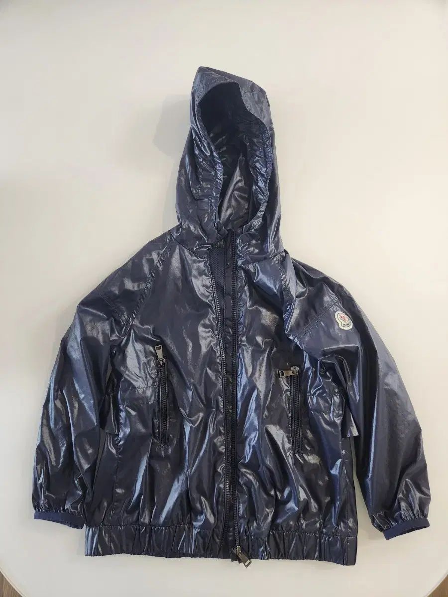 モンクレール 女の子用 ウィンドブレーカー