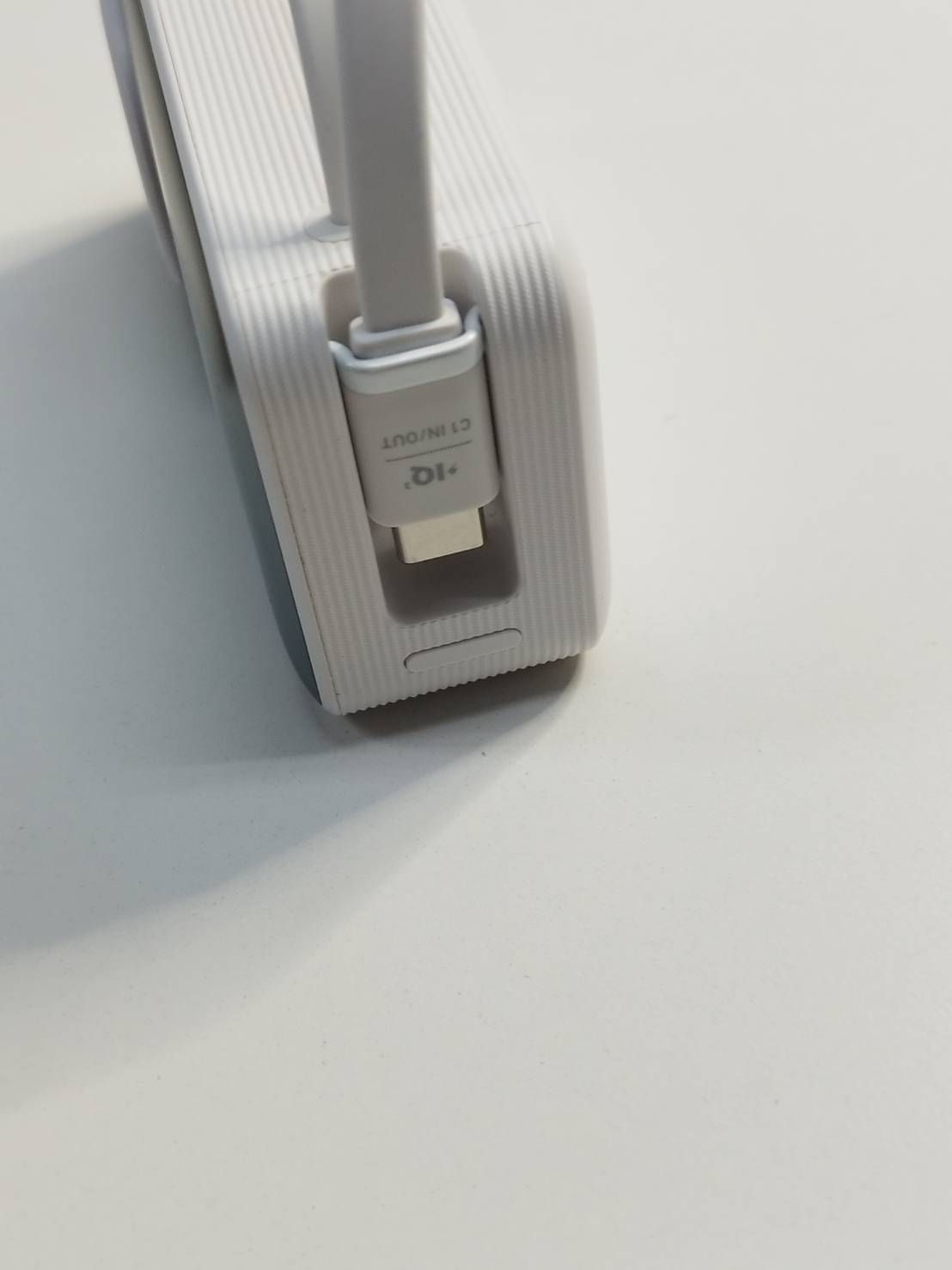 モバイル充電ブランド A1657N21