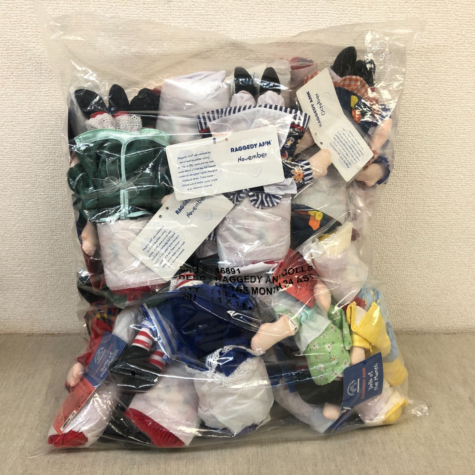 値下げ【新品未使用品】RAGGEDY ANN ラガディ アン Dolls of the