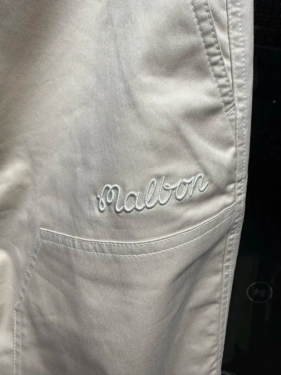 ラッセルノ ゴルフ フラグローズ ロゴ プルオーバー ブルゾン