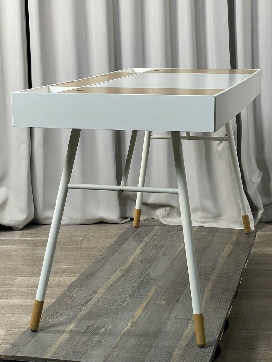 クパチーノ デスク