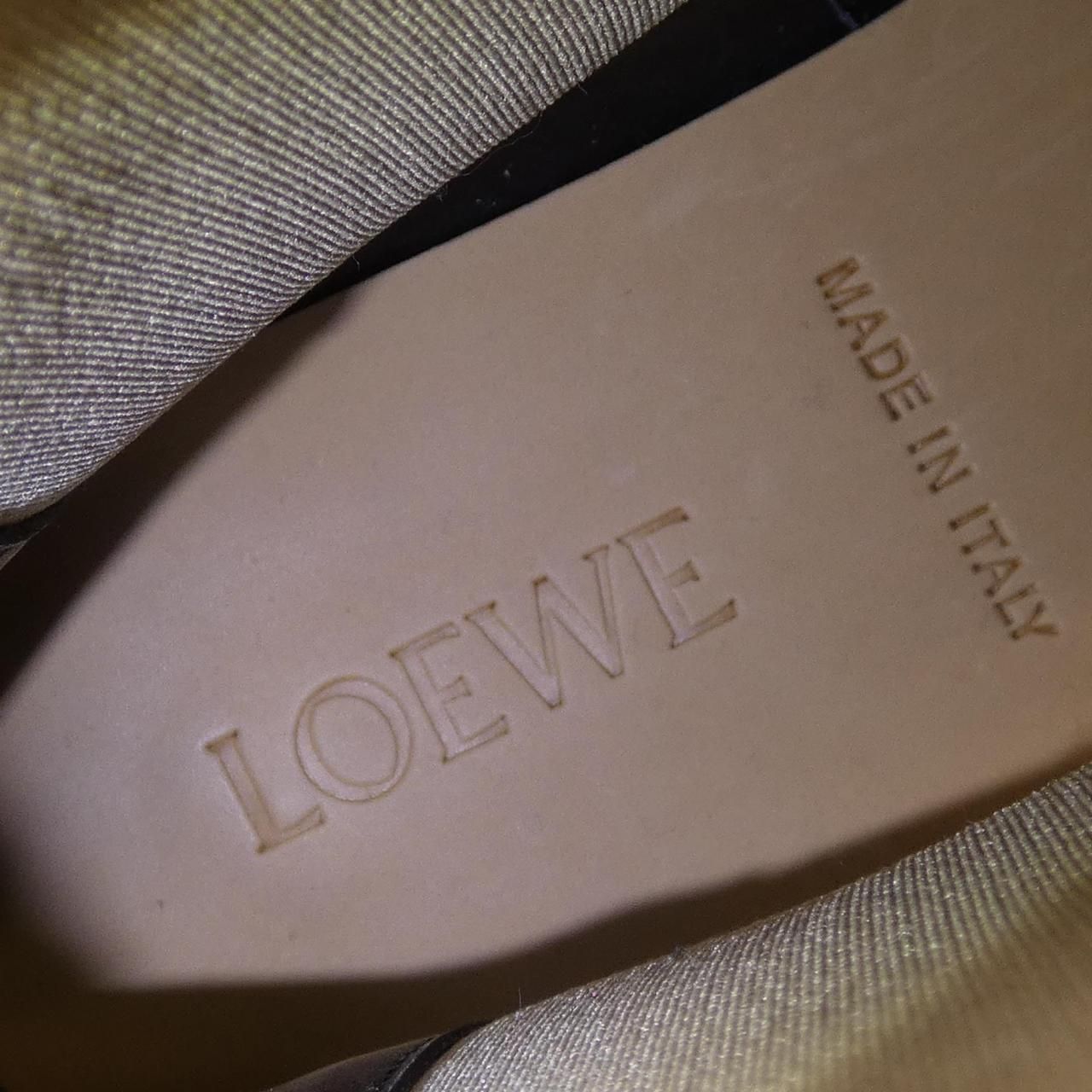 ロエベ LOEWE