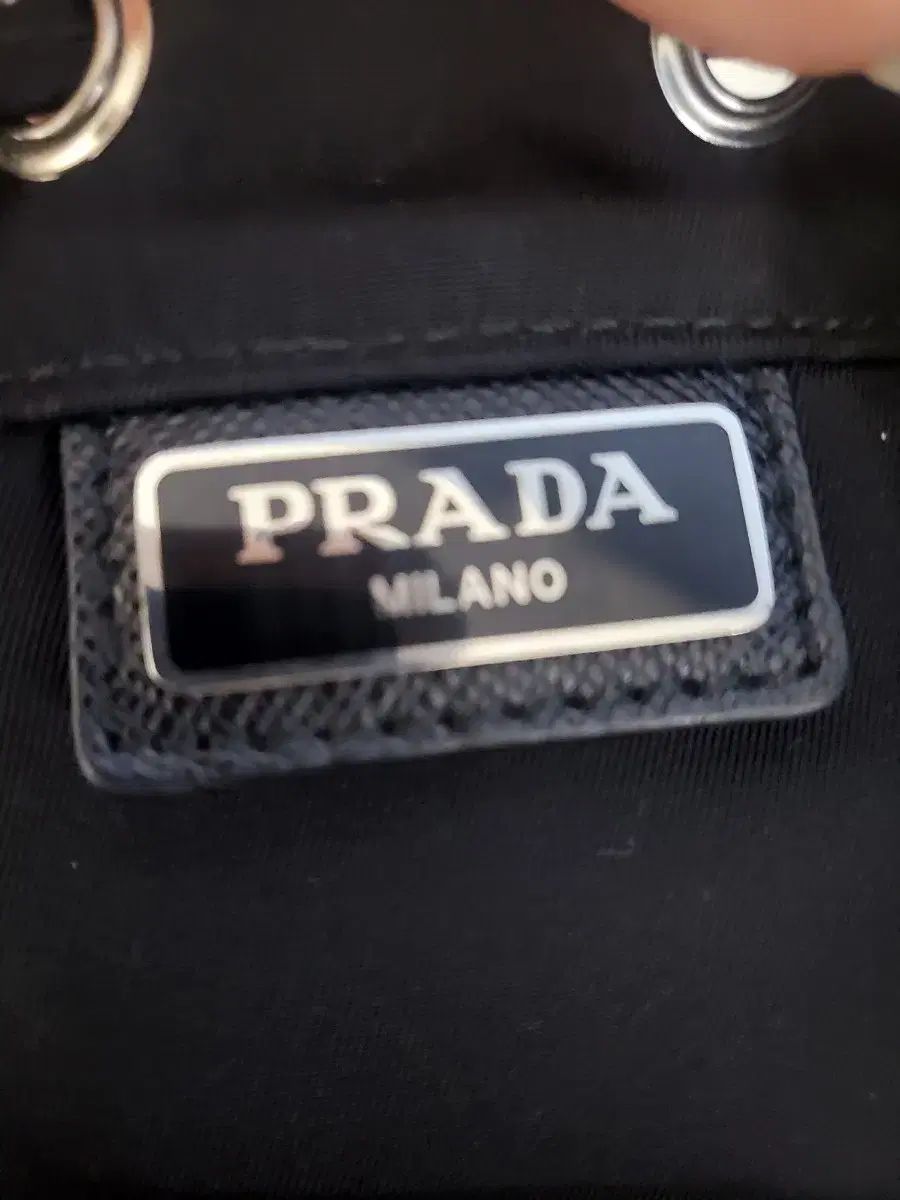 PRADA プラダ