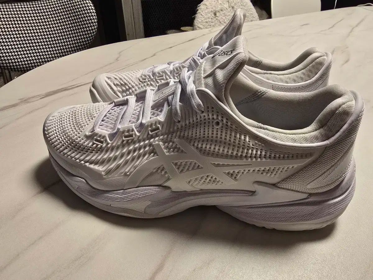 アシックス　COURT FF 3 26cm ジョコビッチ　コート　FF3 白 COURT FF 3 Tennis Shoes US - Asics