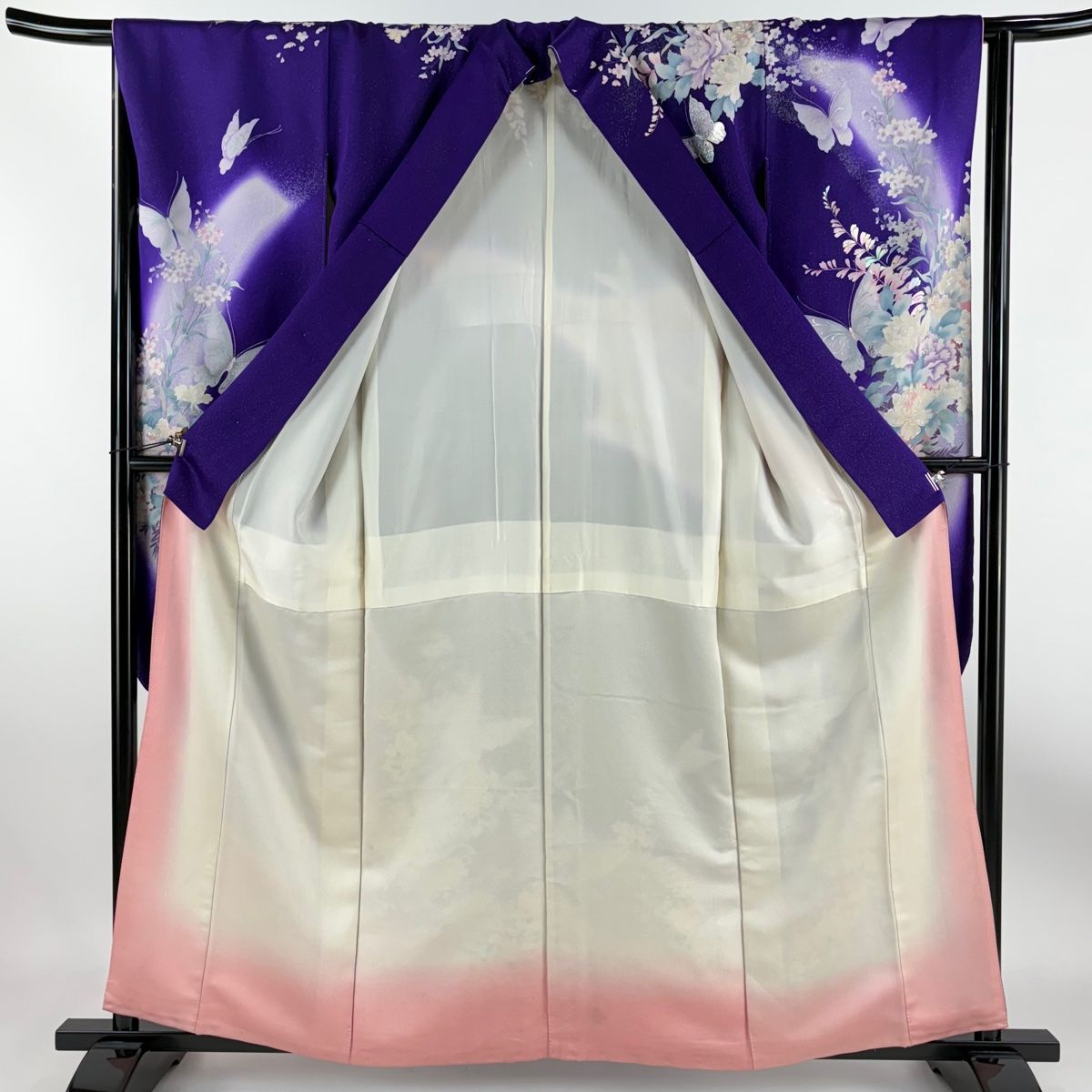 振袖 身丈159cm 牡丹 蝶 銀彩 水色 振袖 身丈159cm 裄丈64.5cm M 袷 蝶 牡丹 銀通し ラメ 濃紫 正絹