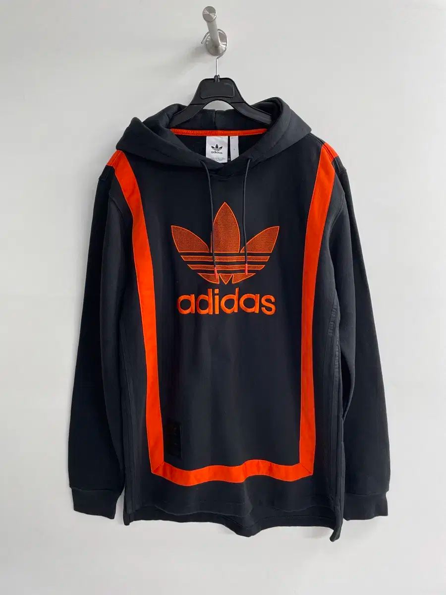 adidas(アディダス) ウォームアップ パーカー (新品)