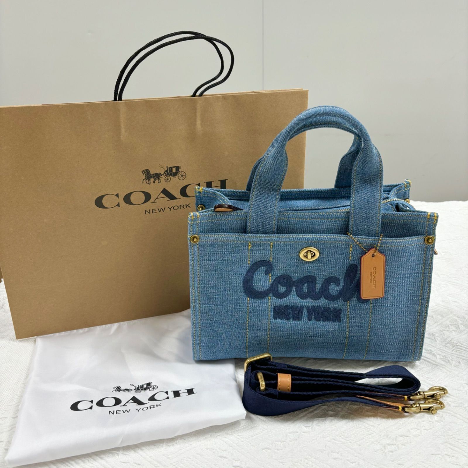 COACH コーチ  カーゴ　キャンバス  トート 26 デニム　新品未使用