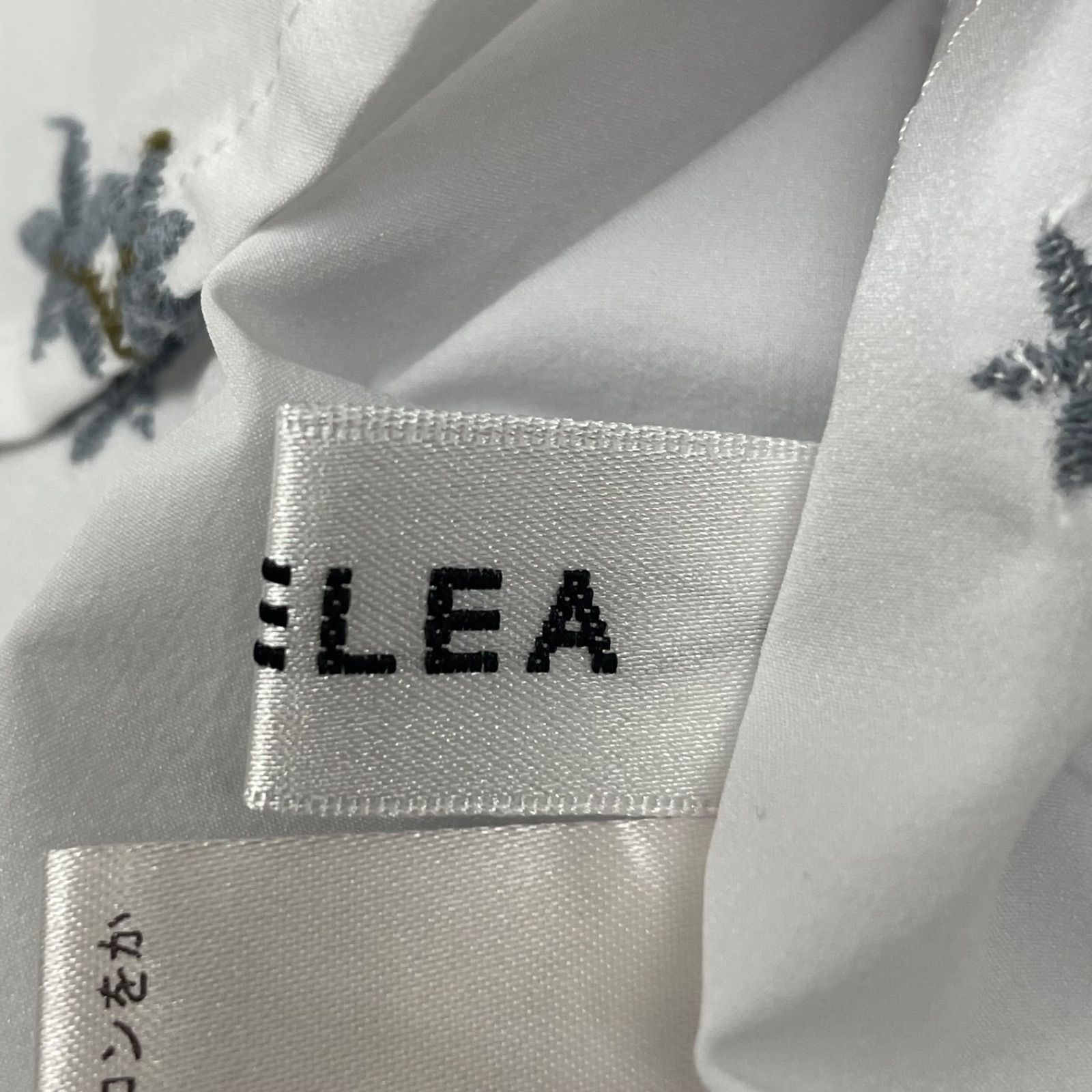 BLUELEA ブルレア オリジナル刺繍ブラウスエンブロイダリー 七分袖