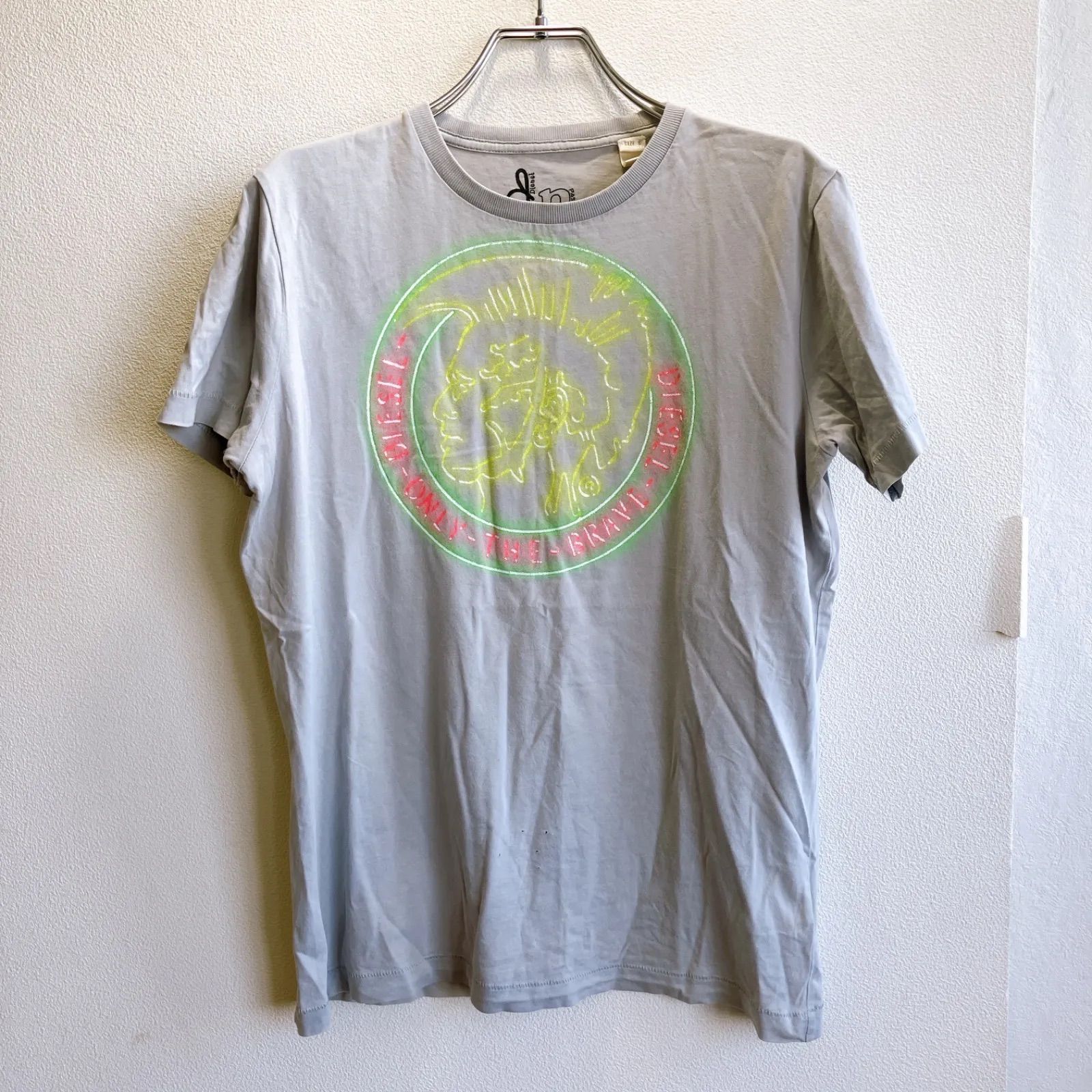 C876【即完売モデル】ディーゼル　ビッグロゴ　Tシャツ　半袖　M 美品 ディーゼル(DIESEL) アウトレット メンズTシャツ・カットソー | 通販