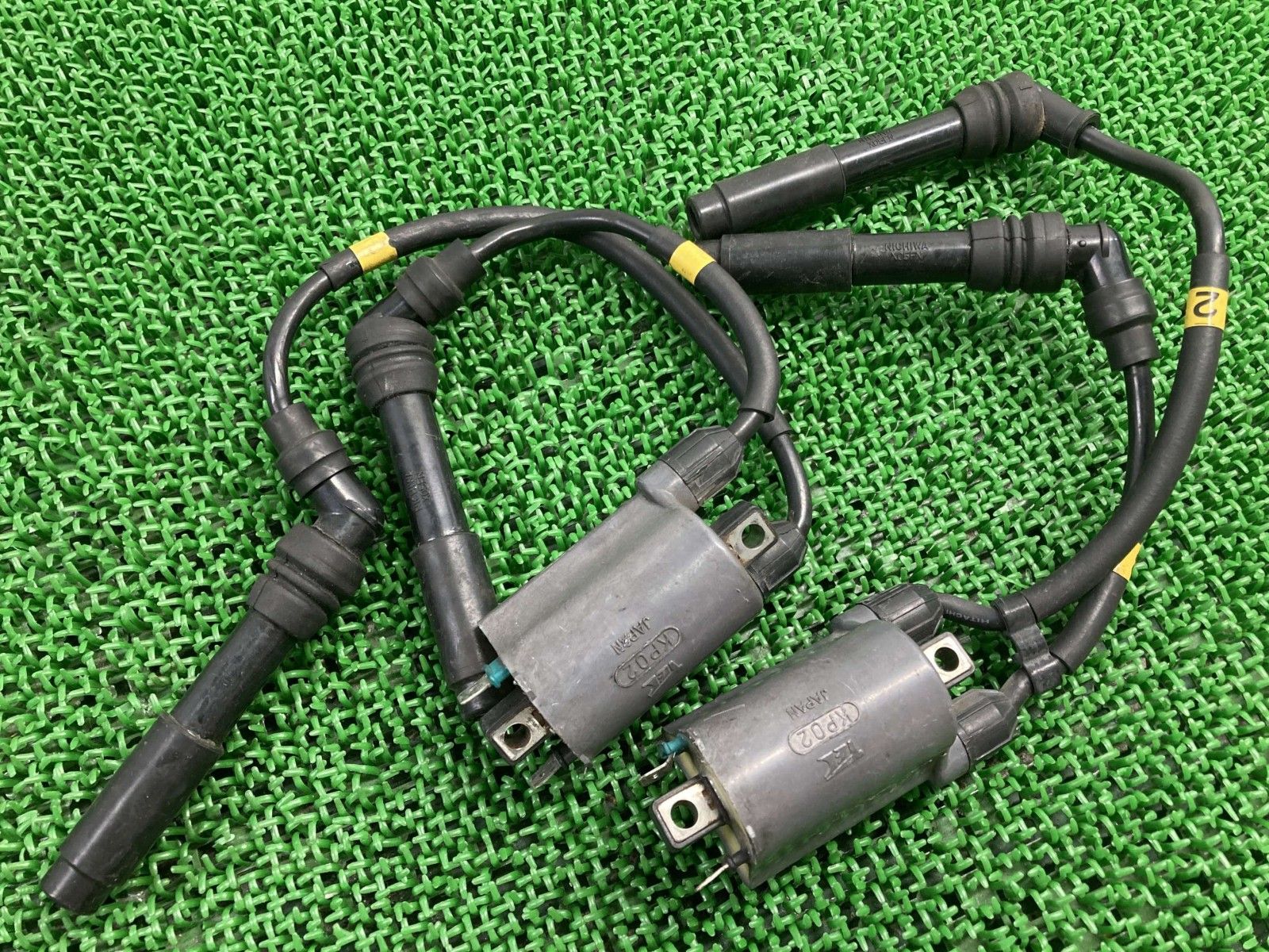 ゼファー400 イグニッションコイル KP02 カワサキ 純正 バイク 部品 ZR400C ZEPHYR400 プラグコード 機能的問題なし 品薄 jG