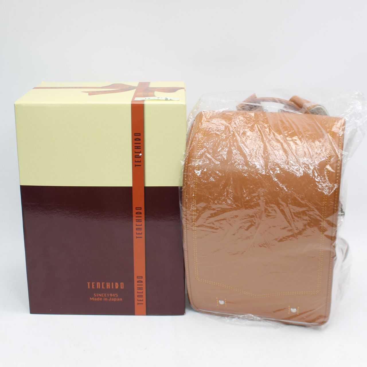 IS329)【未使用タグ無/キャメル】税込￥63，800のお品 天地堂オリジナルらくらくランドセル No.12-９ 牛革ボルサ・キューブ プレミアム