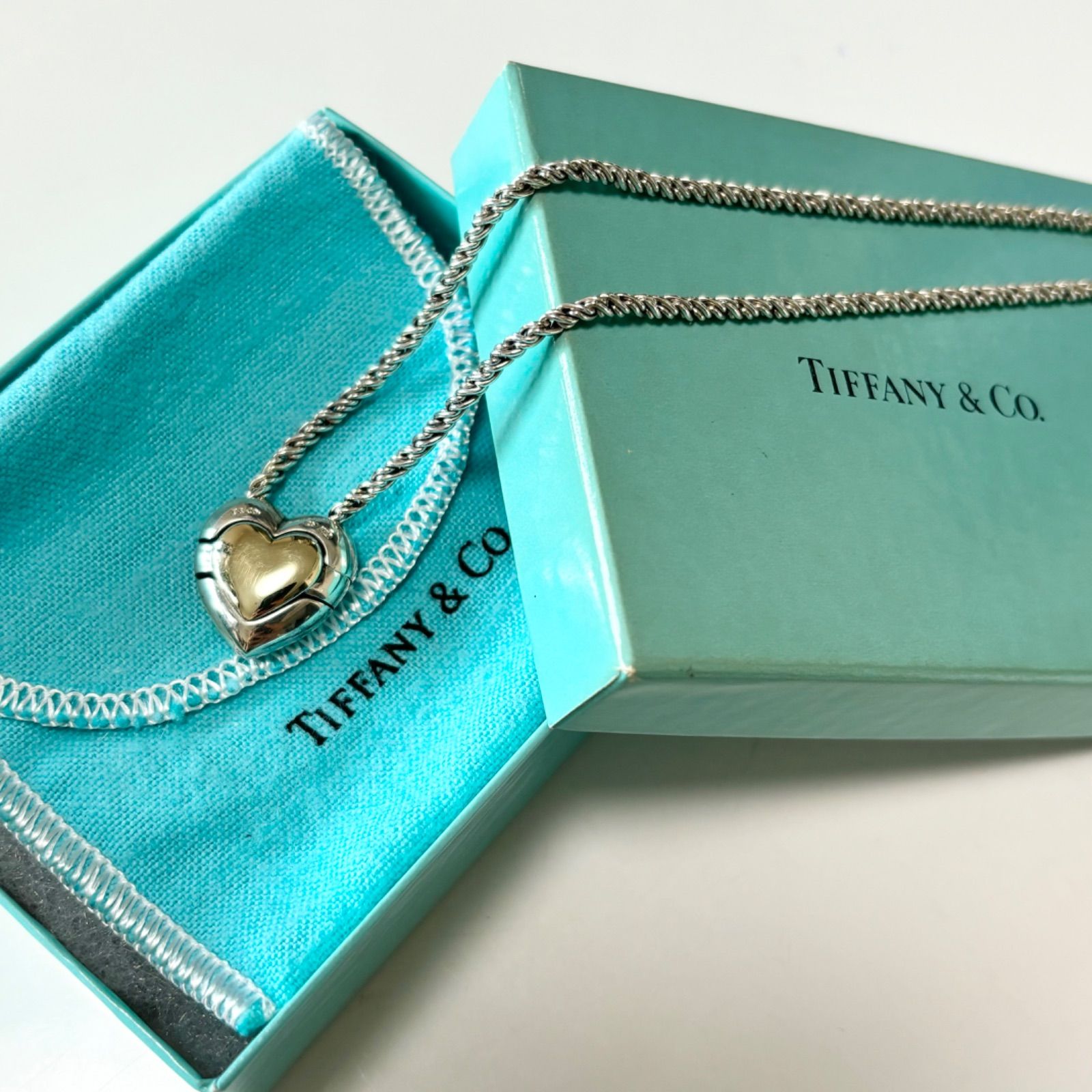 送料無料】Tiffany&Co./ティファニーアンドコー/ネックレス/コンビ/パズルハート/ツイストロープ/金銀/ゴールド/シルバー/箱付き/袋付き  - メルカリ