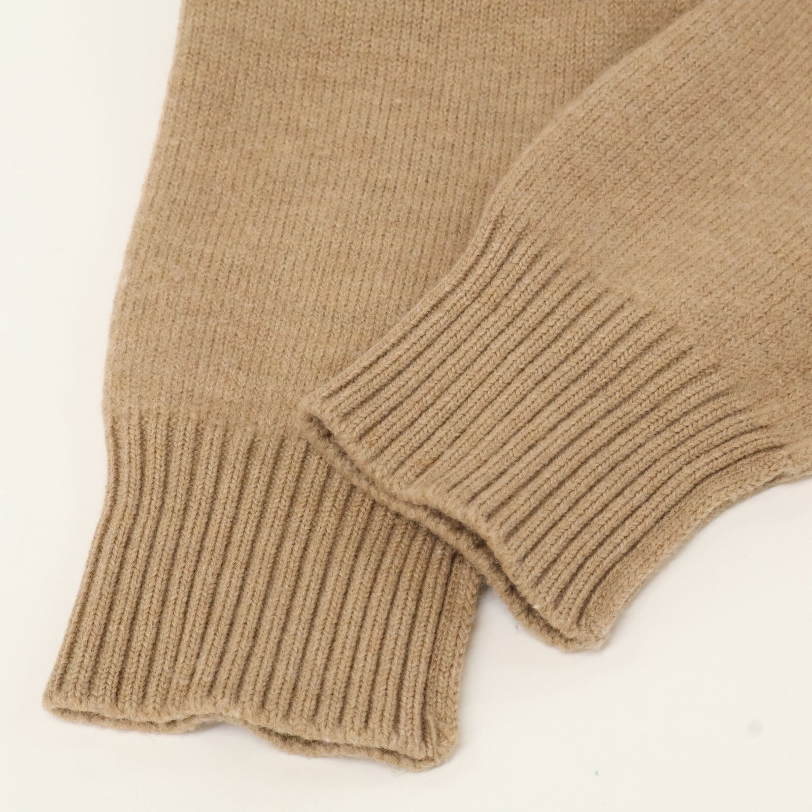 アミパリス ブラウンハートロゴ クルーネックセーター セーター AMI