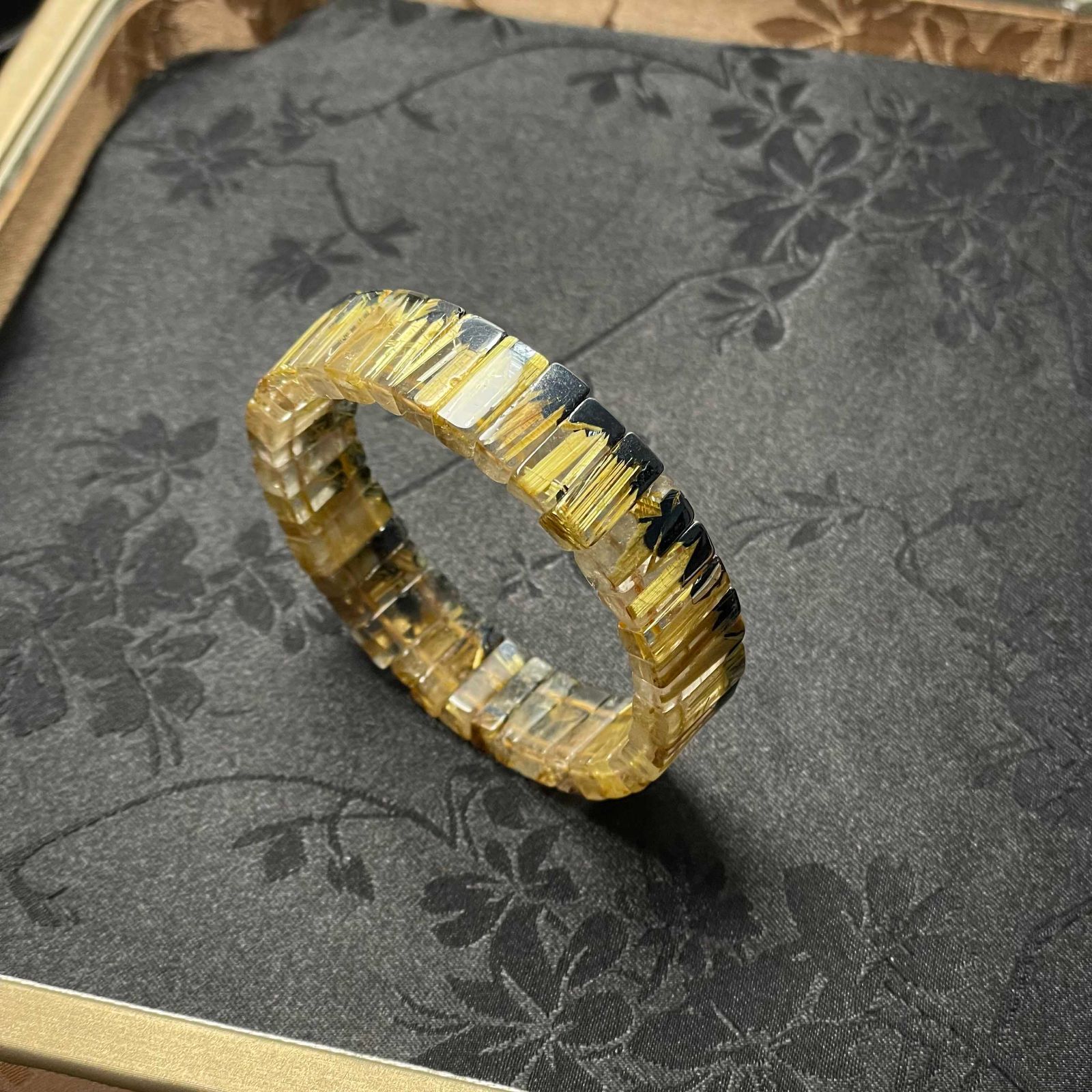 綺麗EU製 ☆太陽花タイチンルチルバングル☆黄金針水晶 ゴールド