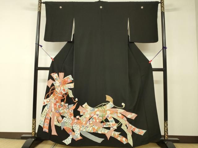 D575 黒留袖　華文　鳳凰　金駒刺繍　落款　正絹　着物　袷　極美品 平和屋着物□豪華黒留袖 駒刺繍 笹竹風景花文 金彩 逸品 BAAJ6640xi