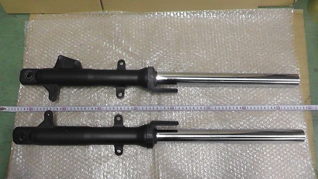 ニンジャ Ninja 250R EX250K-A39xxx の フロントフォーク 1749518071