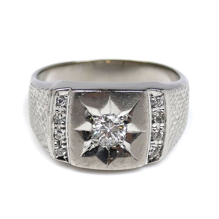 ダイヤモンド0.30ct 0.12ct