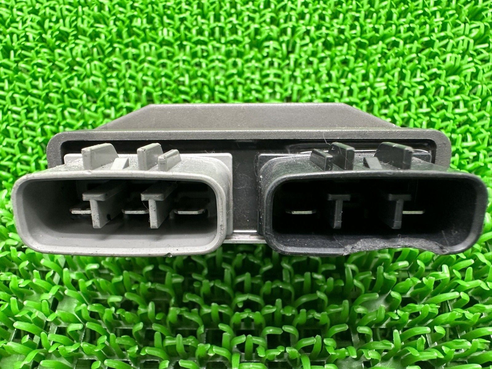 MT-09 レギュレター ヤマハ 純正 バイク 部品 RN34J 5ピン MOSFET レギュレーター レクチファイアー 車検 Genuine Pt