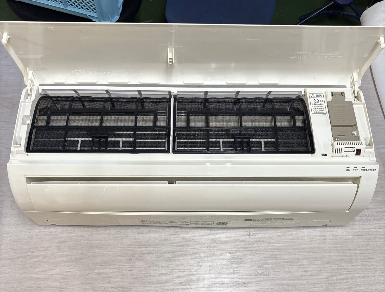 I737 ? Panasonic 2.2kw エアコン おもに6畳用 動作 済 クリーニング済