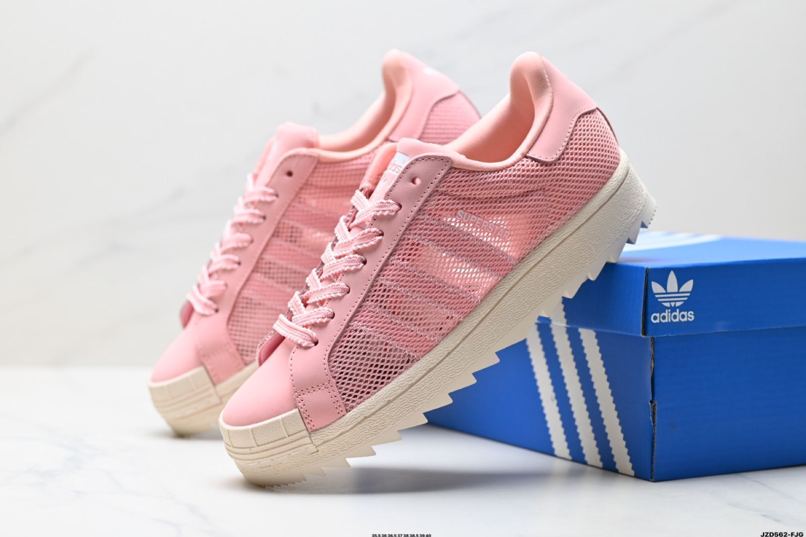 adidas×TFC コラボ 鳥＆ボタニカル柄 FIREBIRD TT M 楽天市場】【7/21 16時〜7/27 10時までポイント20倍】アディ