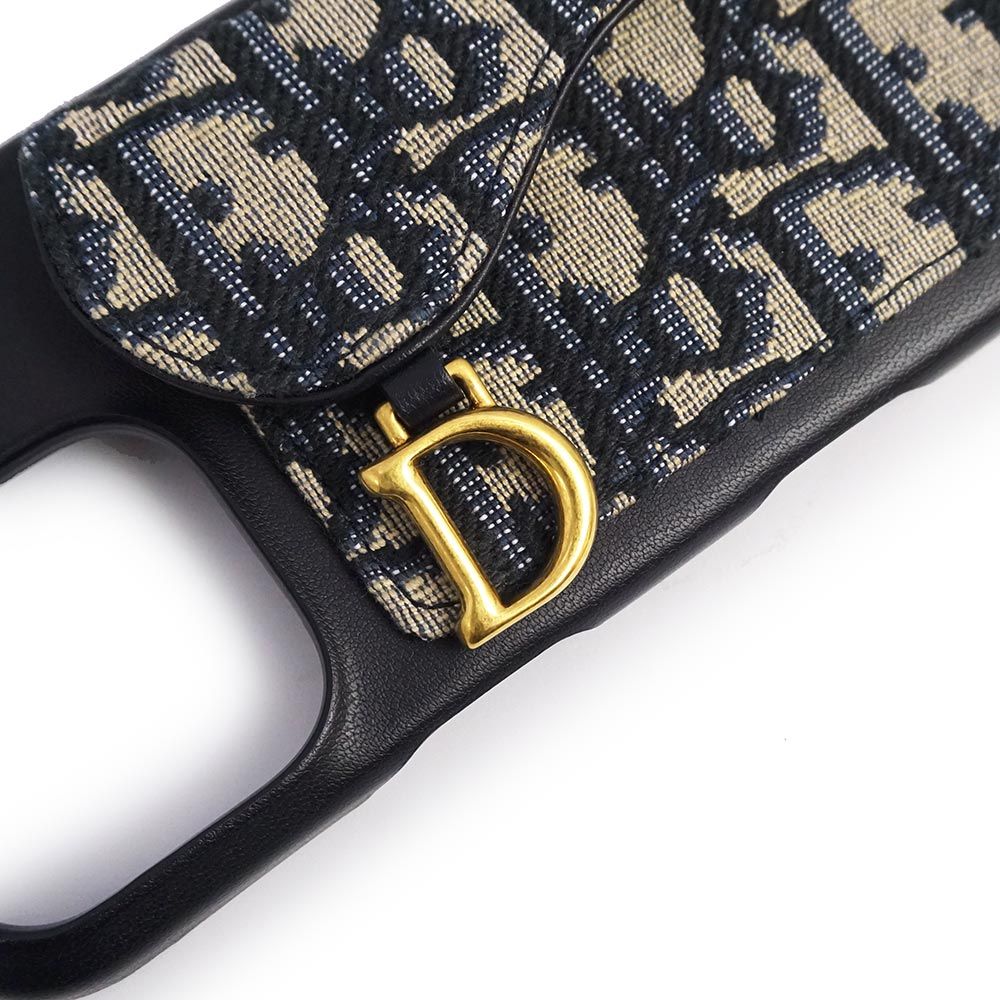 クリスチャンディオール サドル Saddle iPhone 16 Pro 携帯 スマホ スマートフォンケース ディオール オブリーク ジャカード カーフスキン レザー ネイビー ゴールド金具 S5921CTZQ Christian Dior ♥ 展示品 CHRISTIANNAURATH_COM_BR