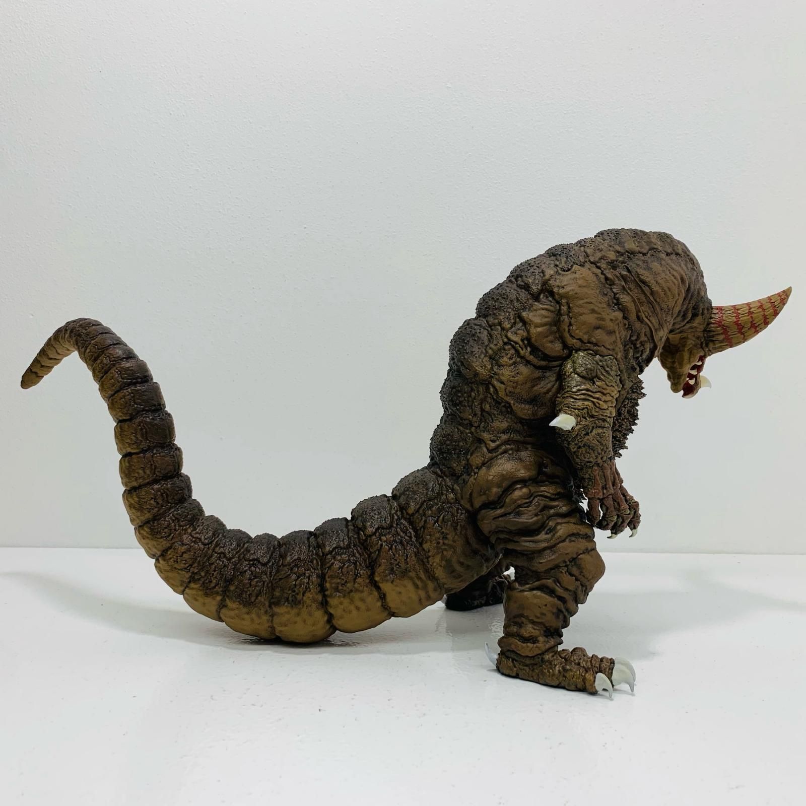 一番くじ　怪獣超大全　A賞 ゴモラ　フィギュア　＋　C賞　湯呑 一番くじ ウルトラマンシリーズ怪獣超大全 A賞 ゴモラ 塊獣極致+