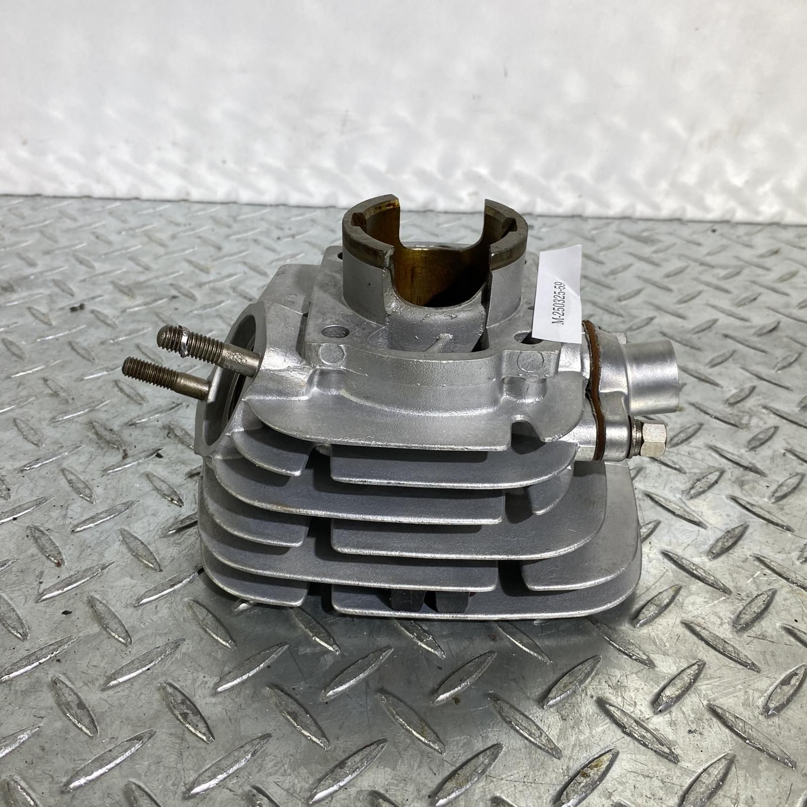 KAWASAKI KH400/KH250 シリンダーヘッド 1番 カワサキ [M-250326-18]