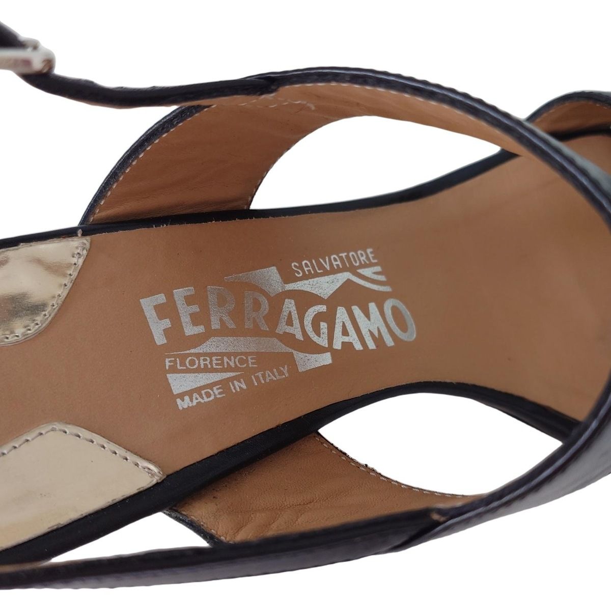 Salvatore Ferragamo - SalvatoreFerragamo(サルバトーレ