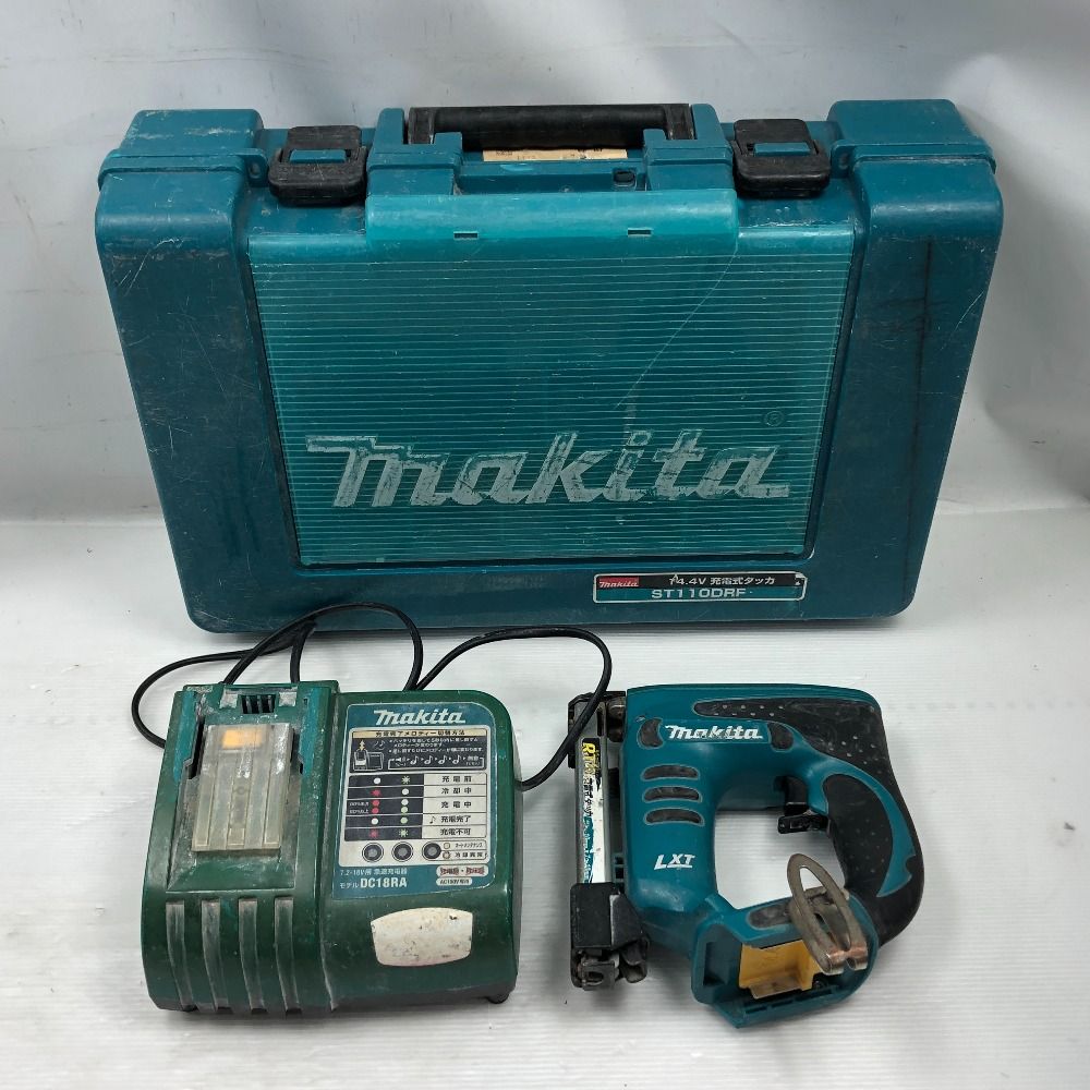 ◇◇MAKITA マキタ 電動工具 タッカ 充電器・ケース付