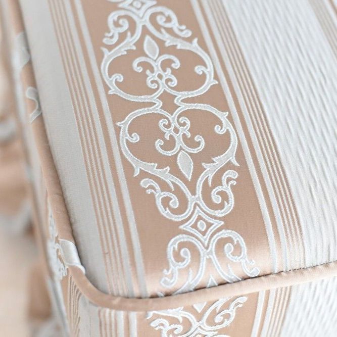 イタリアン ヨーロピアンエレガントスツール