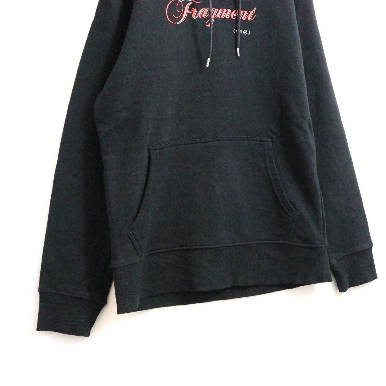 【中古B】sacai サカイ × FRAGMENT DESIGN フラグメントデザイン 1 S メンズ パーカー フーディー 19-02027M 裏起毛なし 黒 中古B 古着 中古B】sacai サカイ × FRAGMENT DESIGN フラグメントデザイン 1 S