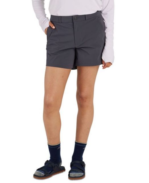 【送料無料】 マーモット レディース ハーフパンツ・ショーツ ボトムス Women's 5" Arch Rock Water-Repellent Shorts Dark Steel