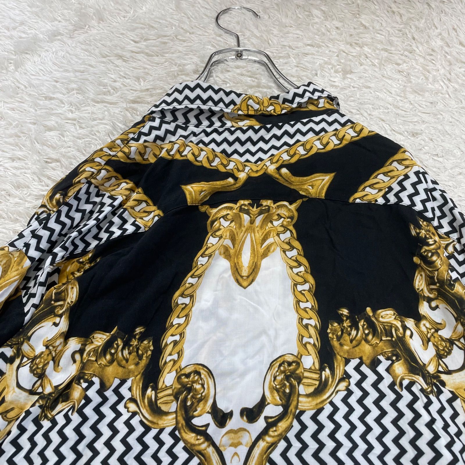 美品 ZARA ザラ 総柄 ポロシャツ バロック調 スカーフ柄 ビッグサイズXL 美品 ZARA ザラ 総柄 ポロシャツ バロック調 スカーフ柄 ビッグ