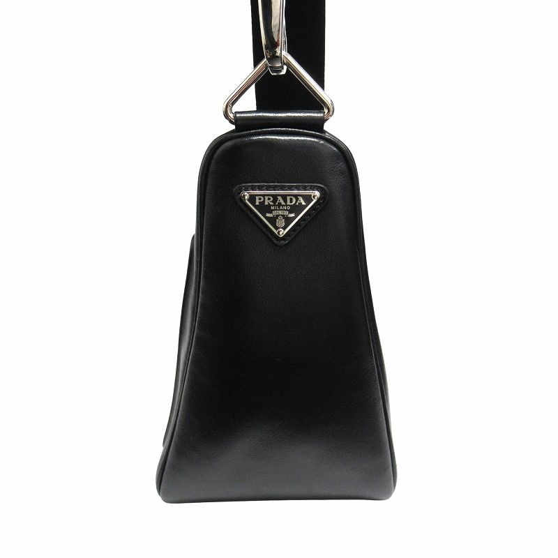 良品 プラダ PRADA トライアングル レザー ショルダーバッグ 