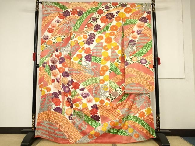 色留袖 花草模様 鴛鴦 金駒刺繍 縮緬 紅掛鼠色 ふくよかサイズ KK-2062 色留袖 花草模様 鴛鴦 金駒刺繍 縮緬 紅掛鼠色 ふくよかサイズ KK-