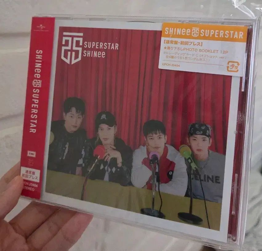 SHINee SUPERSTAR 通常版 開封 SHINee SUPERSTAR 未開封 Regular and